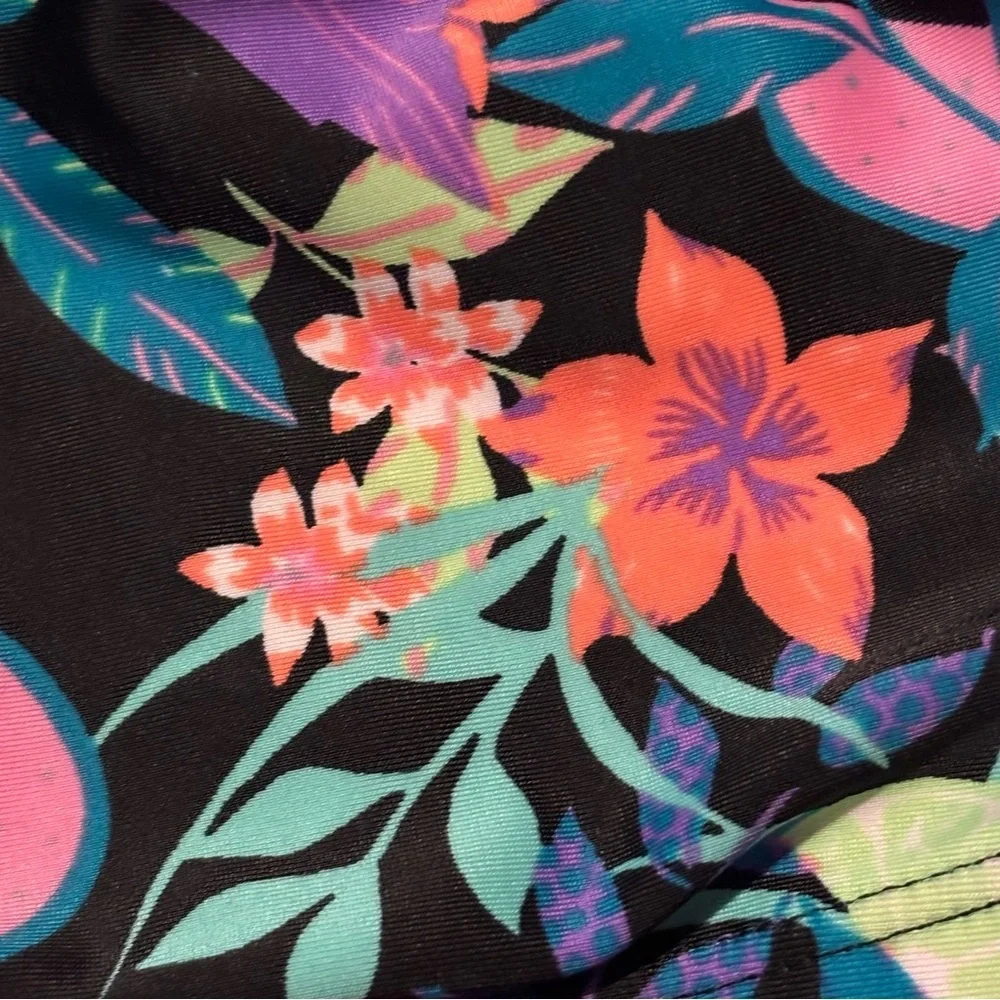 Speedo * Floral Swimwear Top Tankini Youth Girl’s Size 14